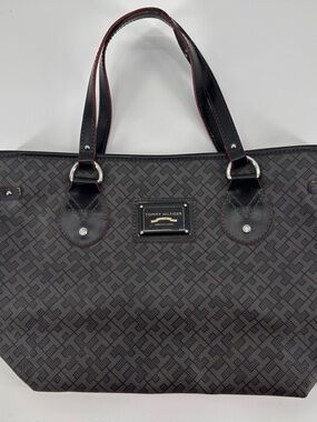 Tommy Hilfiger Black Patterned Tote Bag with Double Handles